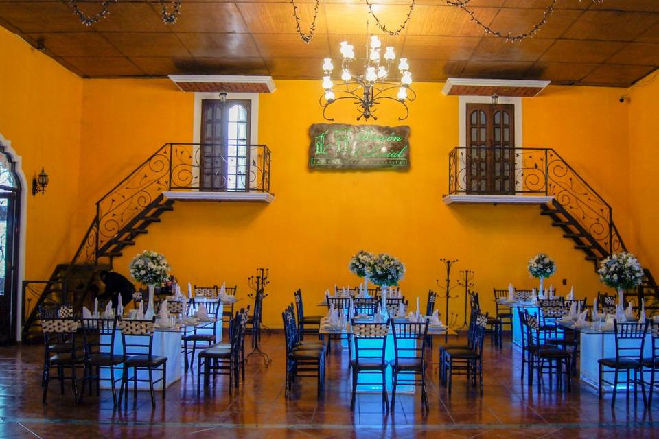 Salón  Rincón Colonial