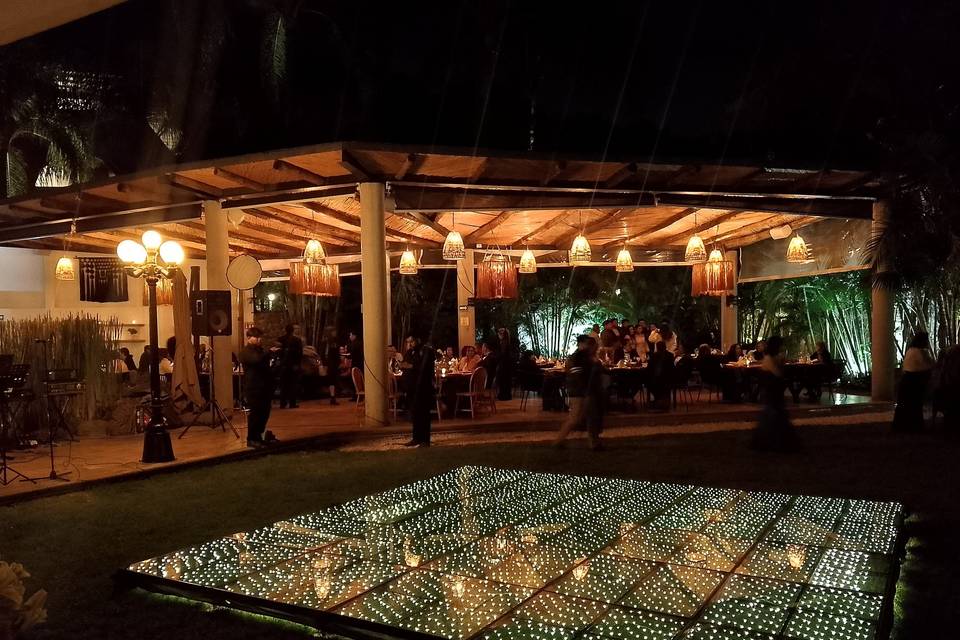 Se transforma de noche