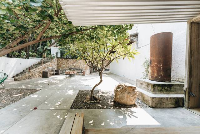 Patio Lateral