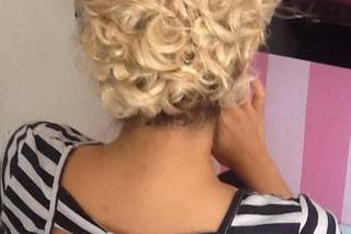 Strada Hair Studio