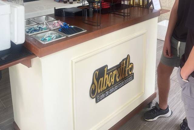 Barra de azulitos y rositas