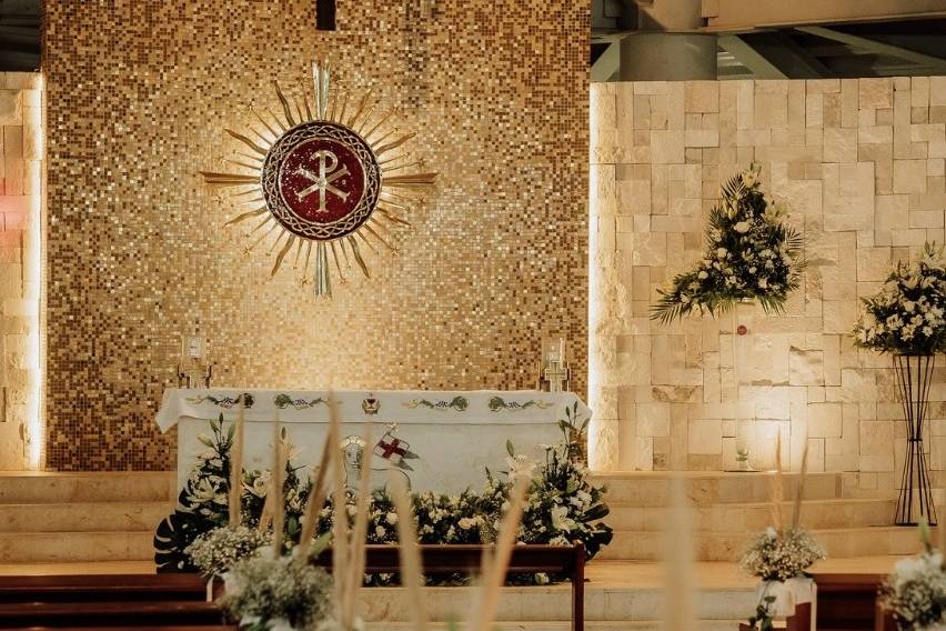 Decoración de iglesia Ixtapa