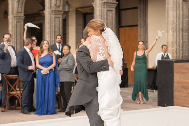 Entrada de novios