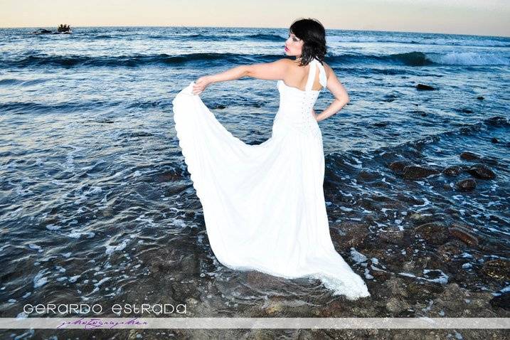 Trash The Dress - Gerardo Estrada Photographer