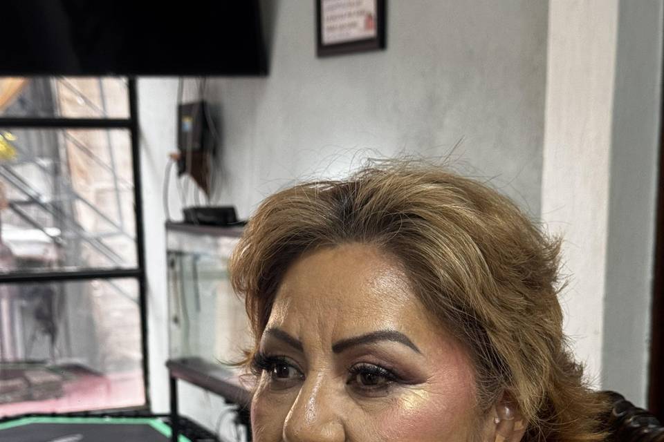 Maquillaje social