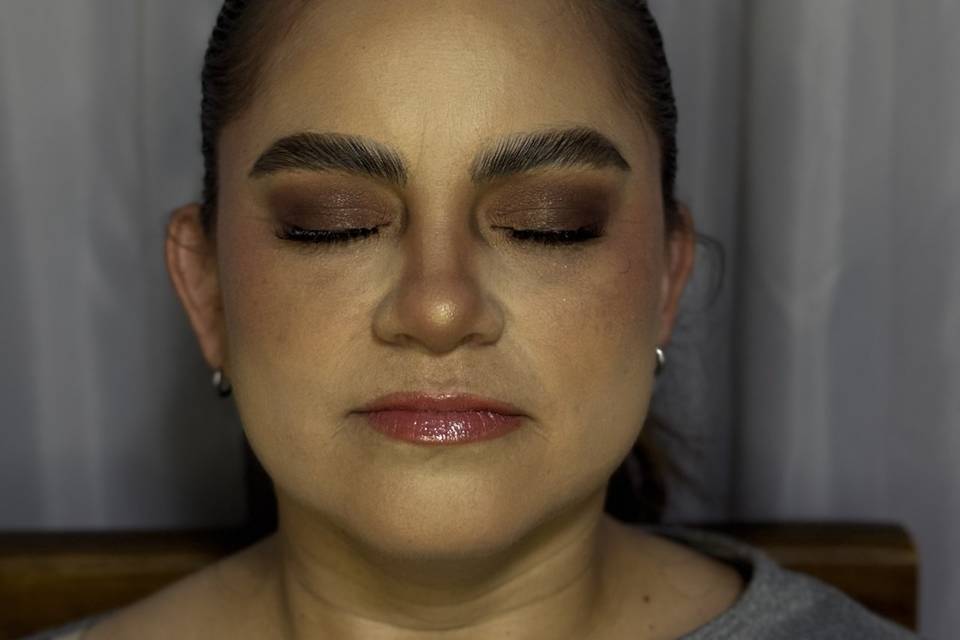 Maquillaje social