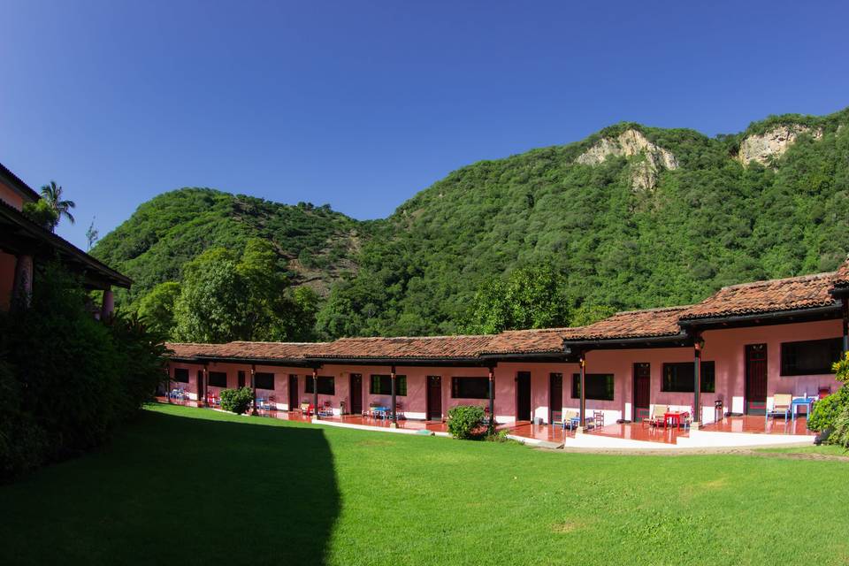 Hotel Agua Blanca