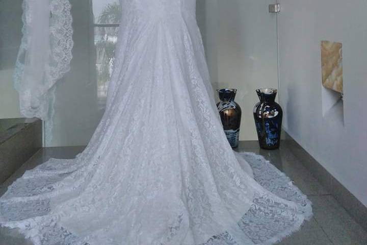 Vestido de novia en encaje