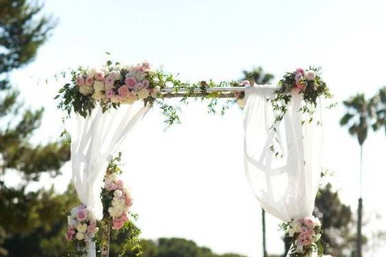 Pérgola ceremonia jardín