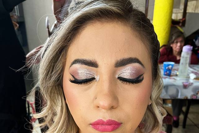 Maquillaje social