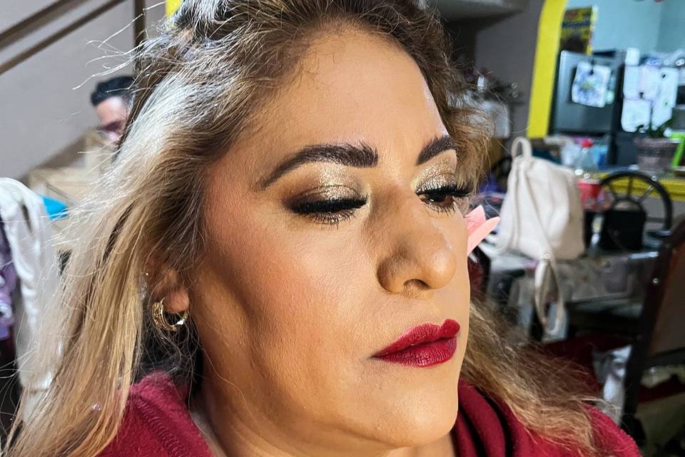 Maquillaje social