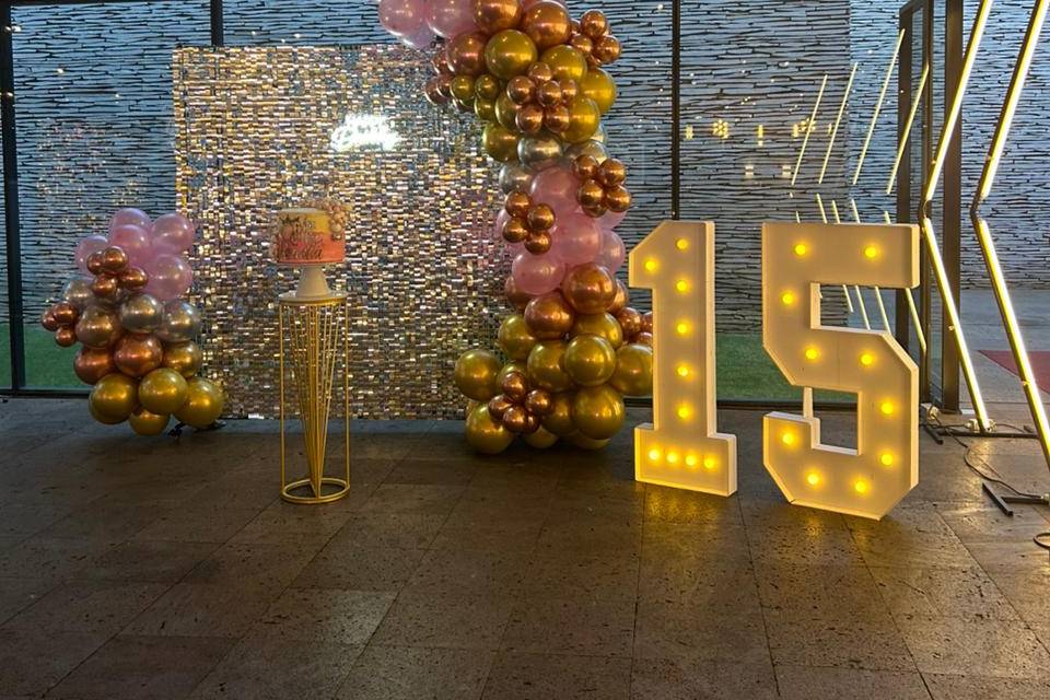 Shimmer Walls