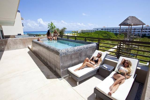 Master Suite Aldea Thai