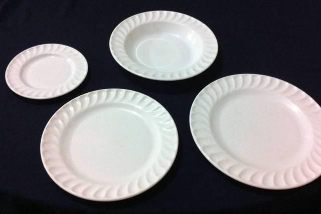 Loza para el banquete
