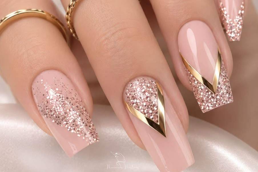 Bibi- Nails Makeup