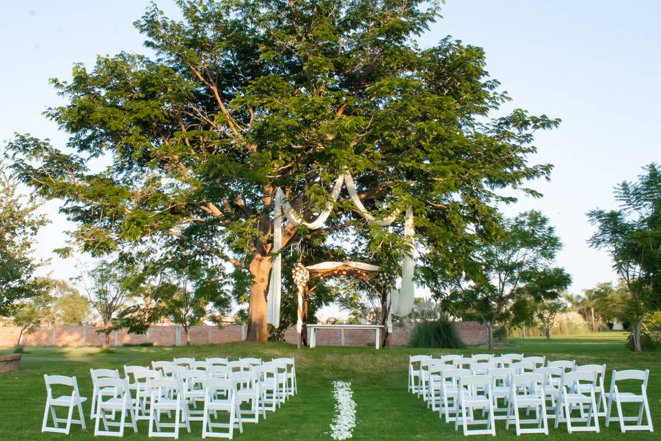 Ceremonia en jardín