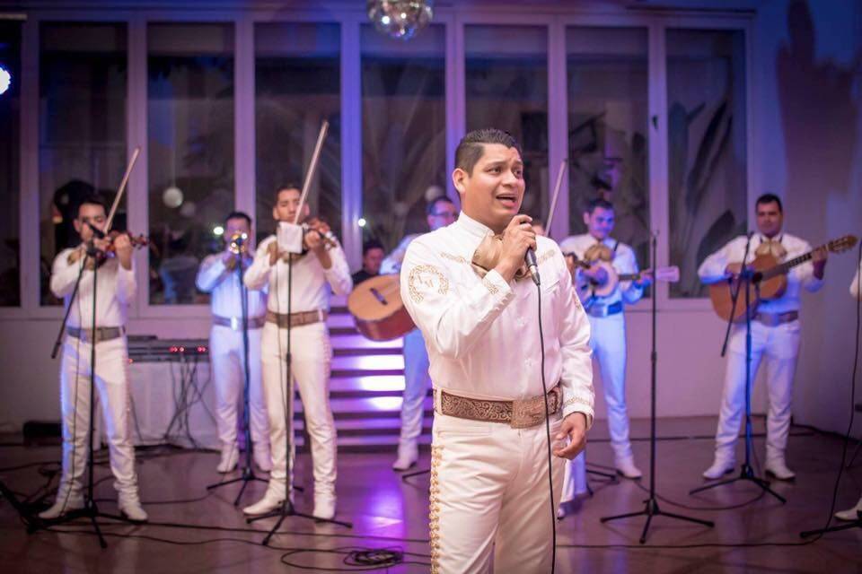 Mariachi en boda