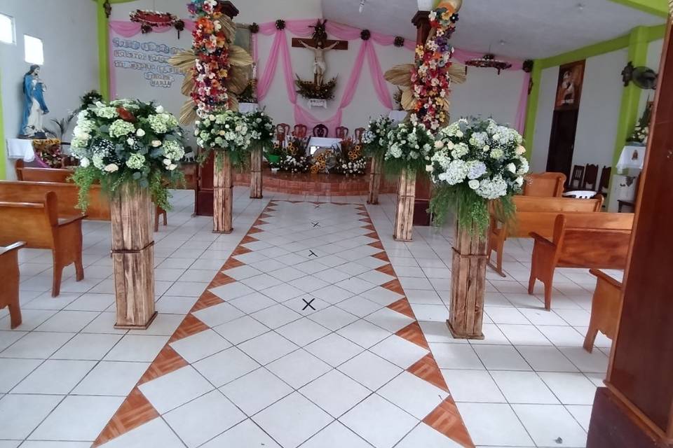 Decoración floral para iglesia