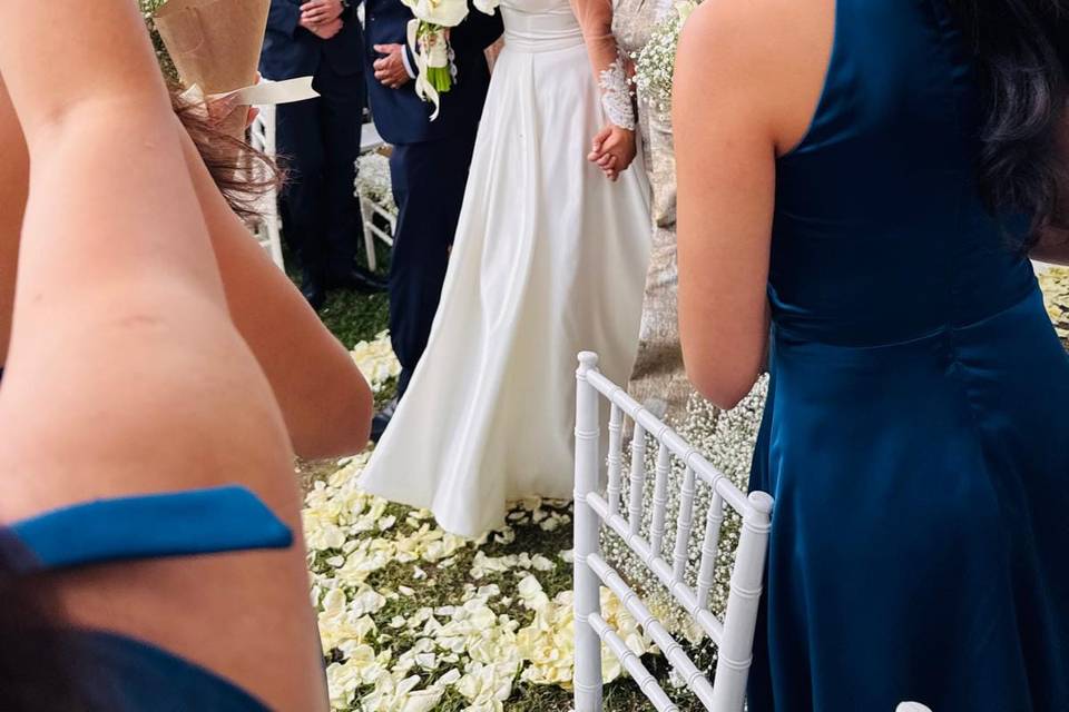 A&J CAMINO AL ALTAR