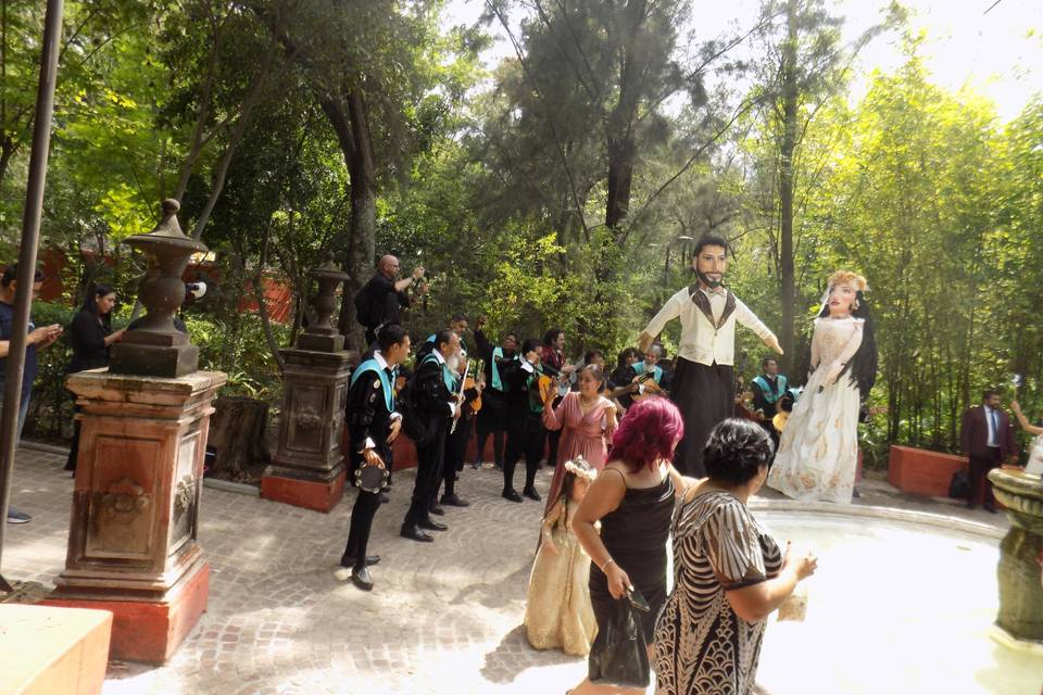 Bailando en el parque