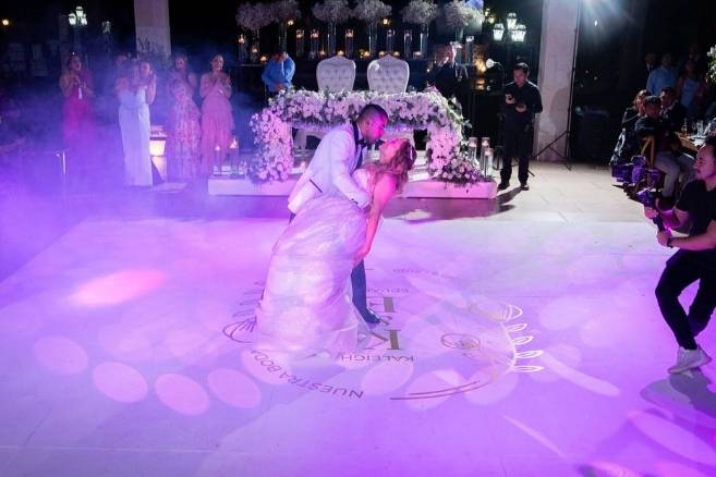 K&E EL PRIMER BAILE