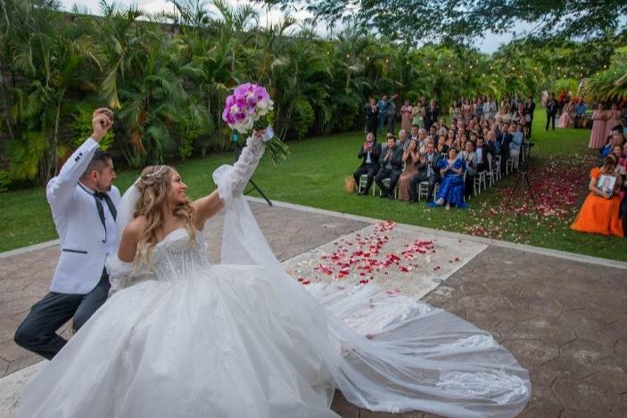 K&E DECLARADOS MARIDO Y MUJER