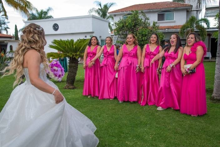 K&E LAS DAMAS