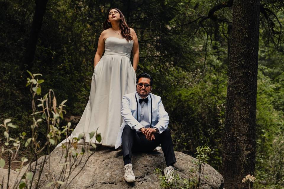 TRASHNOVIOS A&J