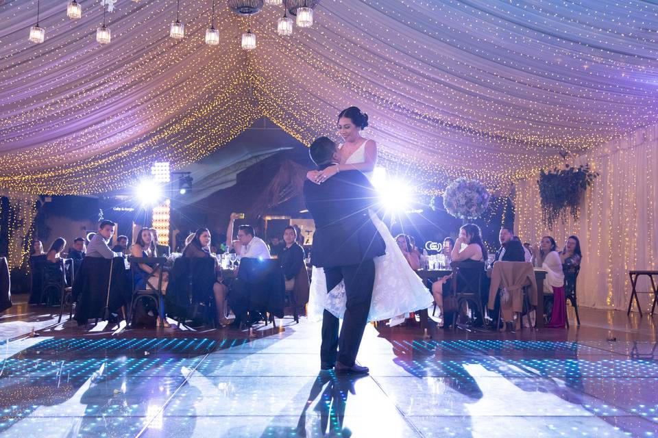 Baile