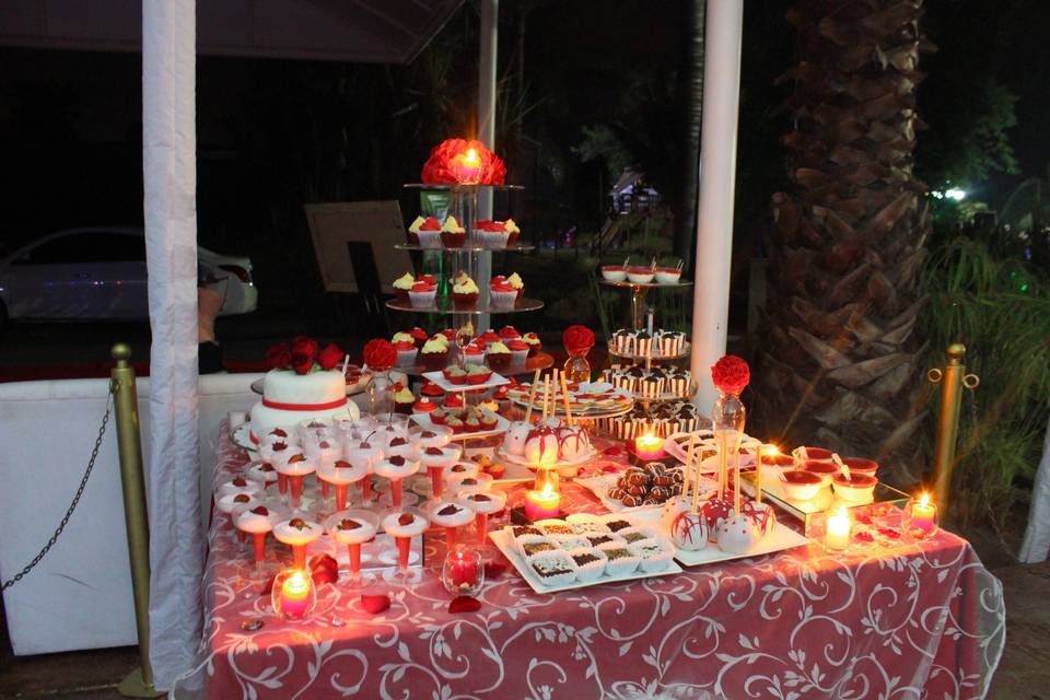 Boda blanco y rojo