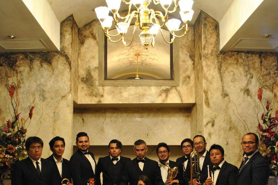 Orquesta Juán Valdez Desde 15 15 Descuento 8 Fotos