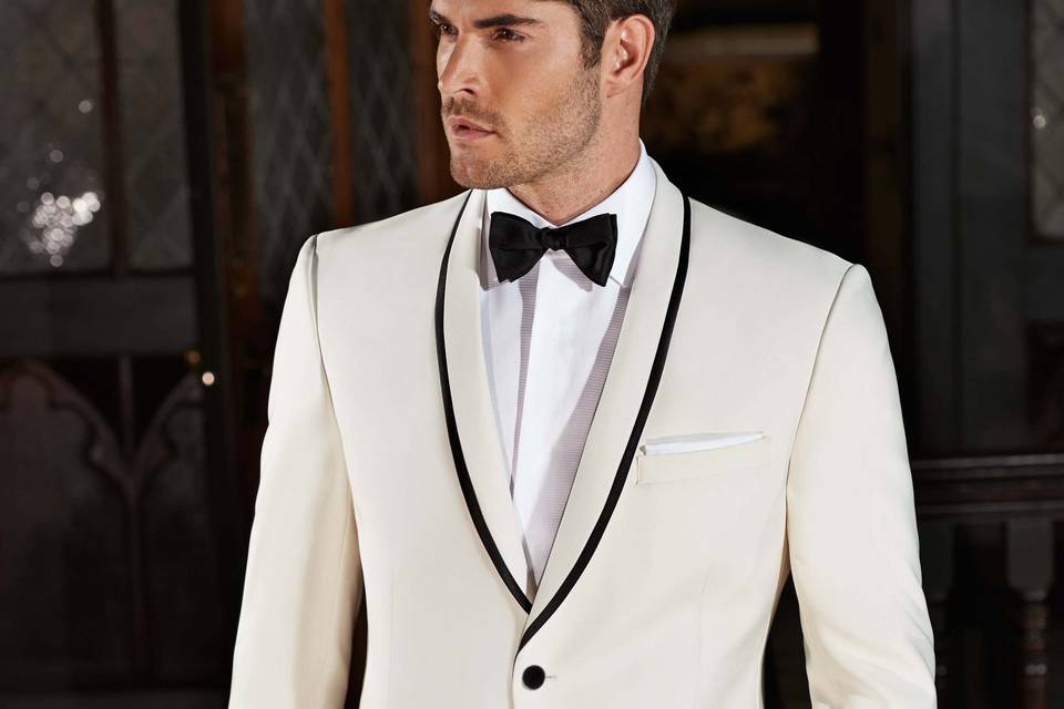 Tuxedos Arturo Vega