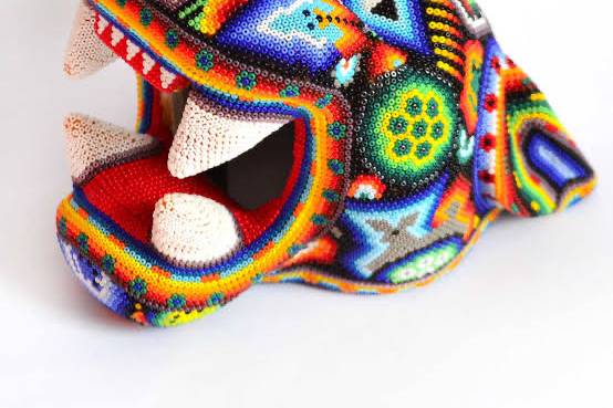 Figuras de arte hiuchol