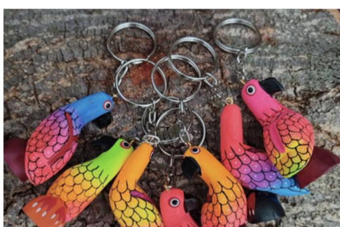 Llaveros de alebrijes