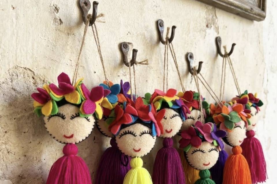 POMPONES FRIDA
