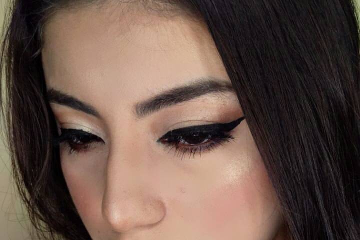 Berelendis Make up & Hairstyle