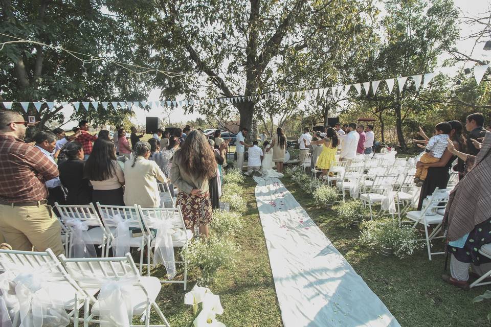 Aide & Enrique / Boda jardín