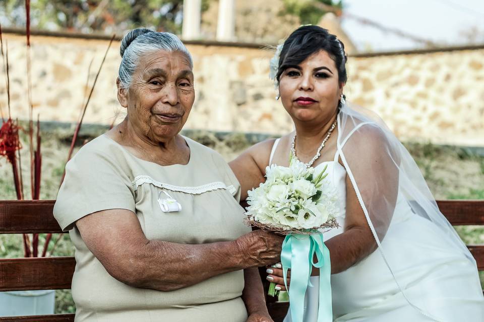 Aide & Enrique / Boda jardín