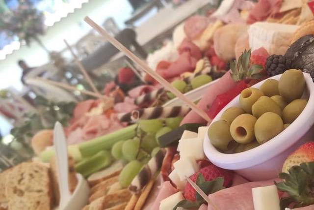 Grazing table