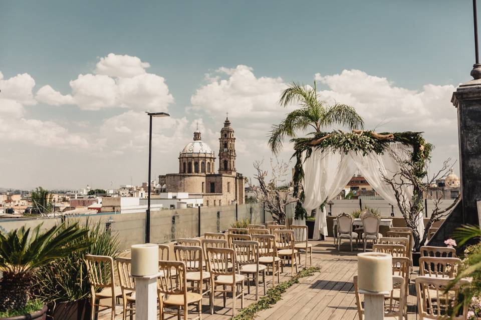 Casa Pedro Loza