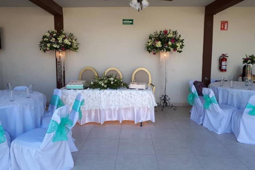 Mesa de novios