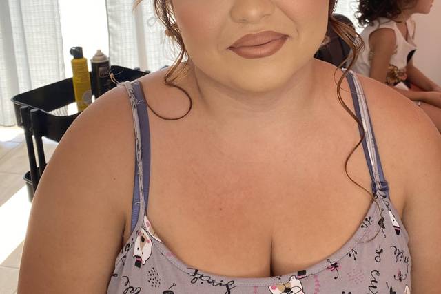 Zugey Martinez Makeup