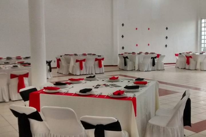 Salón De Eventos Las Torres Consulta Disponibilidad Y Precios 7620