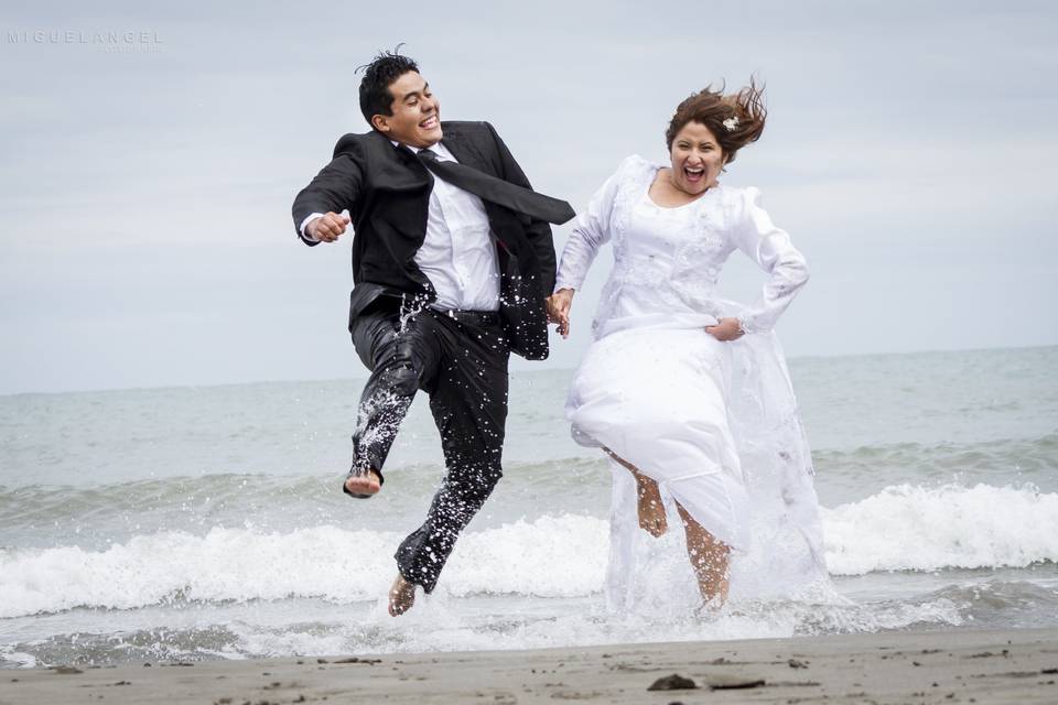 Paola y Jakim, Trash the dress