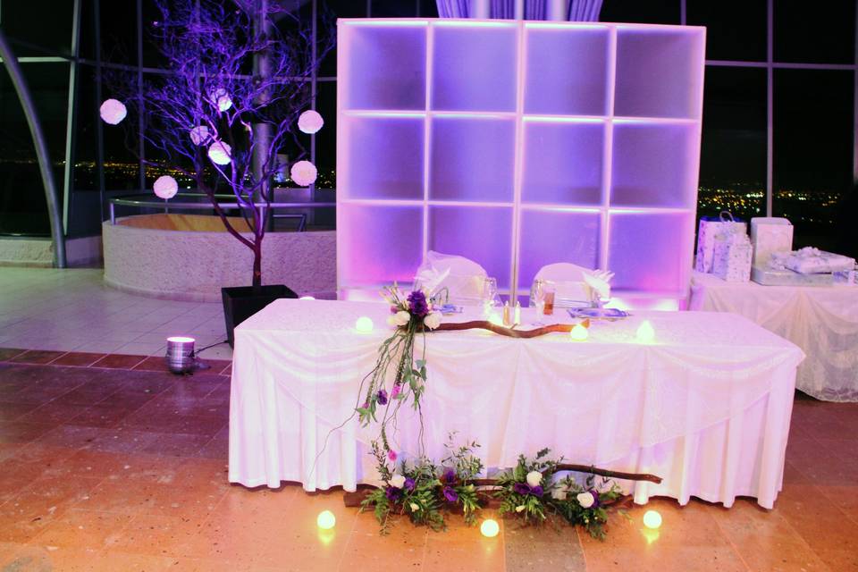 Mesa de novios