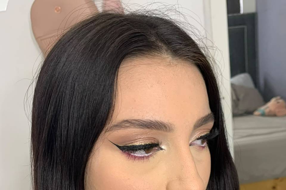 Maquillaje social