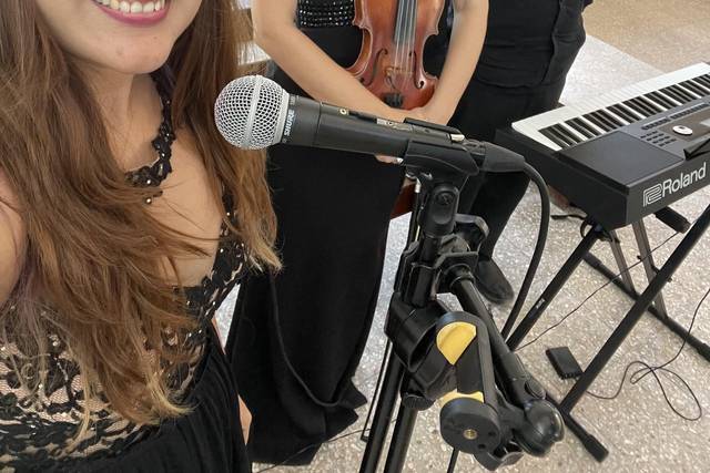 Voz, violín y piano