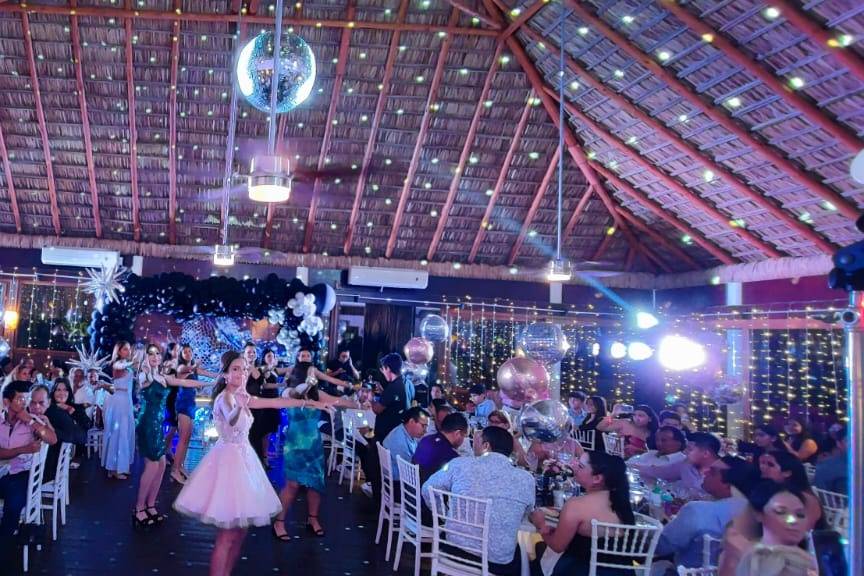 Xv disco ball