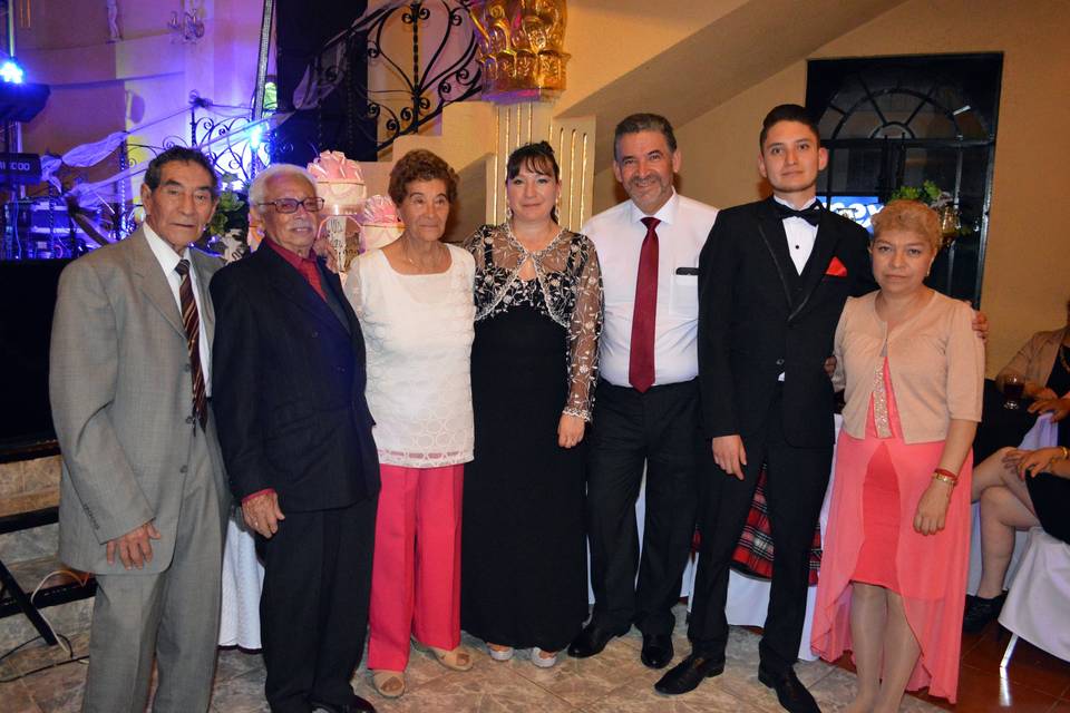 Novios y sus familias