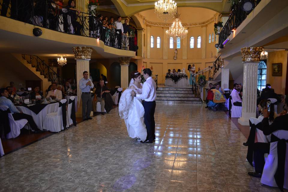 Baile de los novios